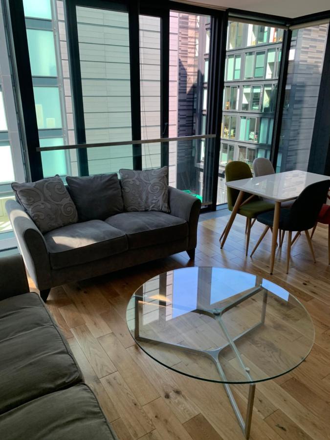 Quartermile 1 Bedroom Apartment - With Free Parking Included Edinburg Exteriör bild